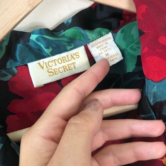 🆕vintage VICTORIAS SECRET red floral short pj set - Picture 6 of 7